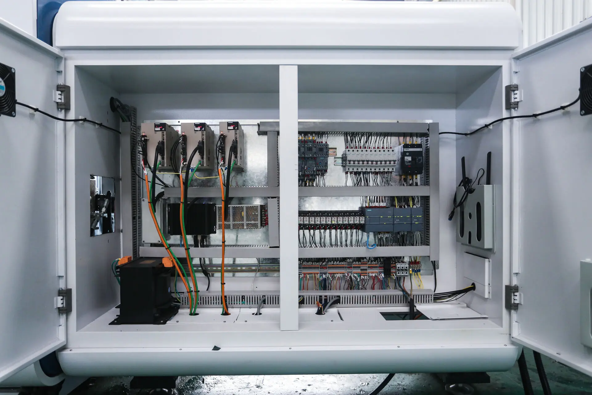 Beiene busbar processing machinery