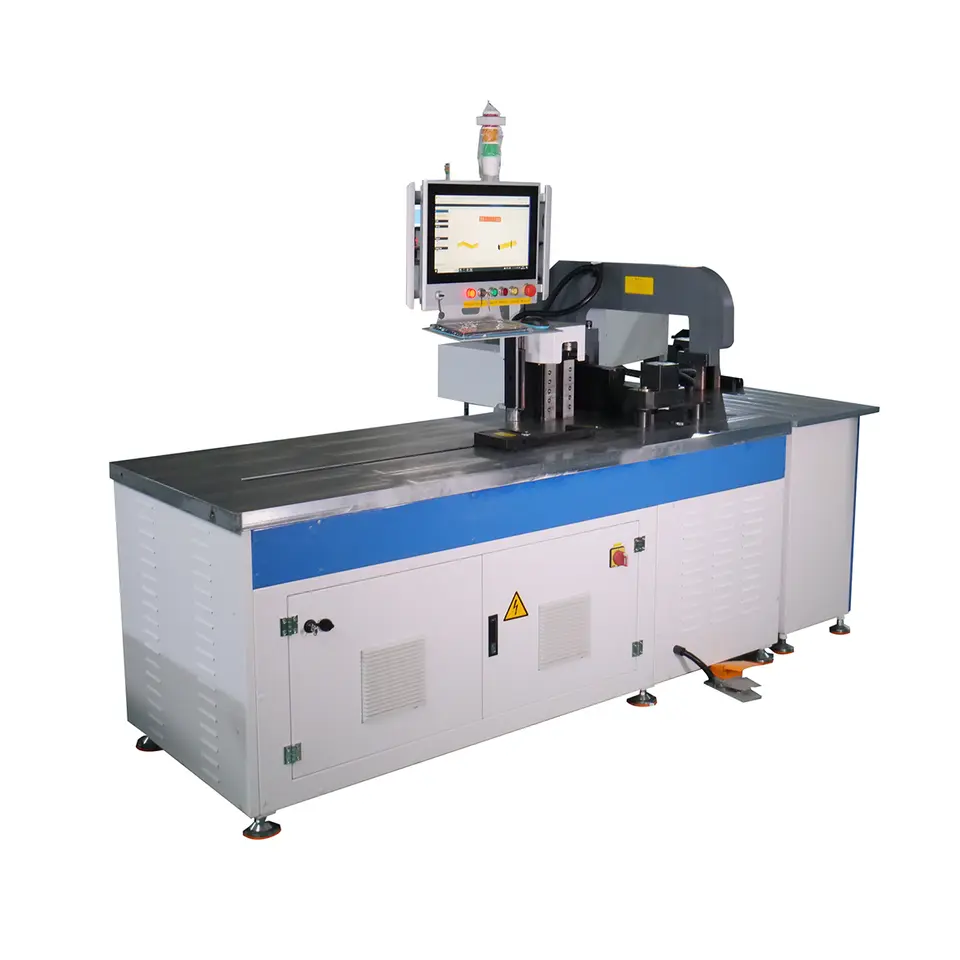 EMAC-BB-H12 hybrid hydraulic 3D busbar bending machine — detail 1